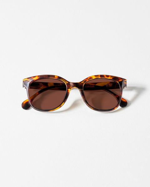 solbriller med styrke firkantede og stilfuldt design tortoise
