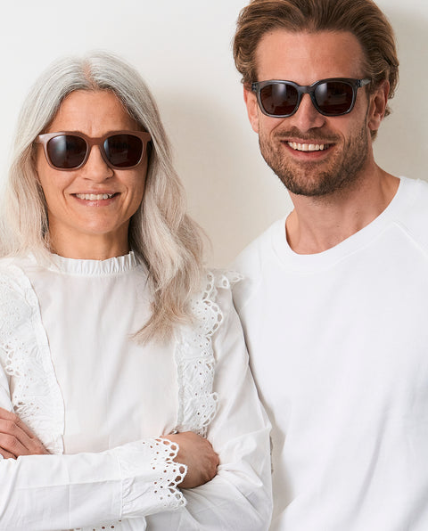 solbriller med styrke rektangulære og cool design sort